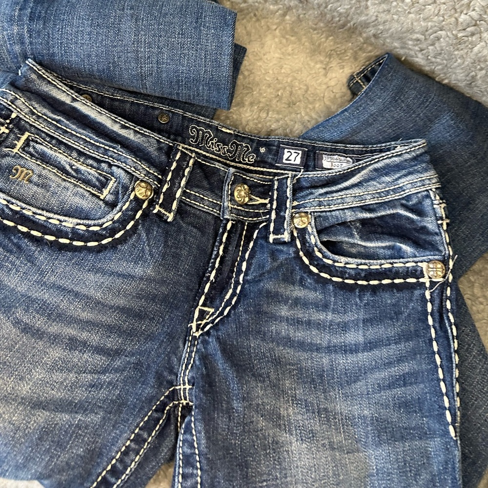 Miss Me embellished Blue Jeans - Picture 4 of 6